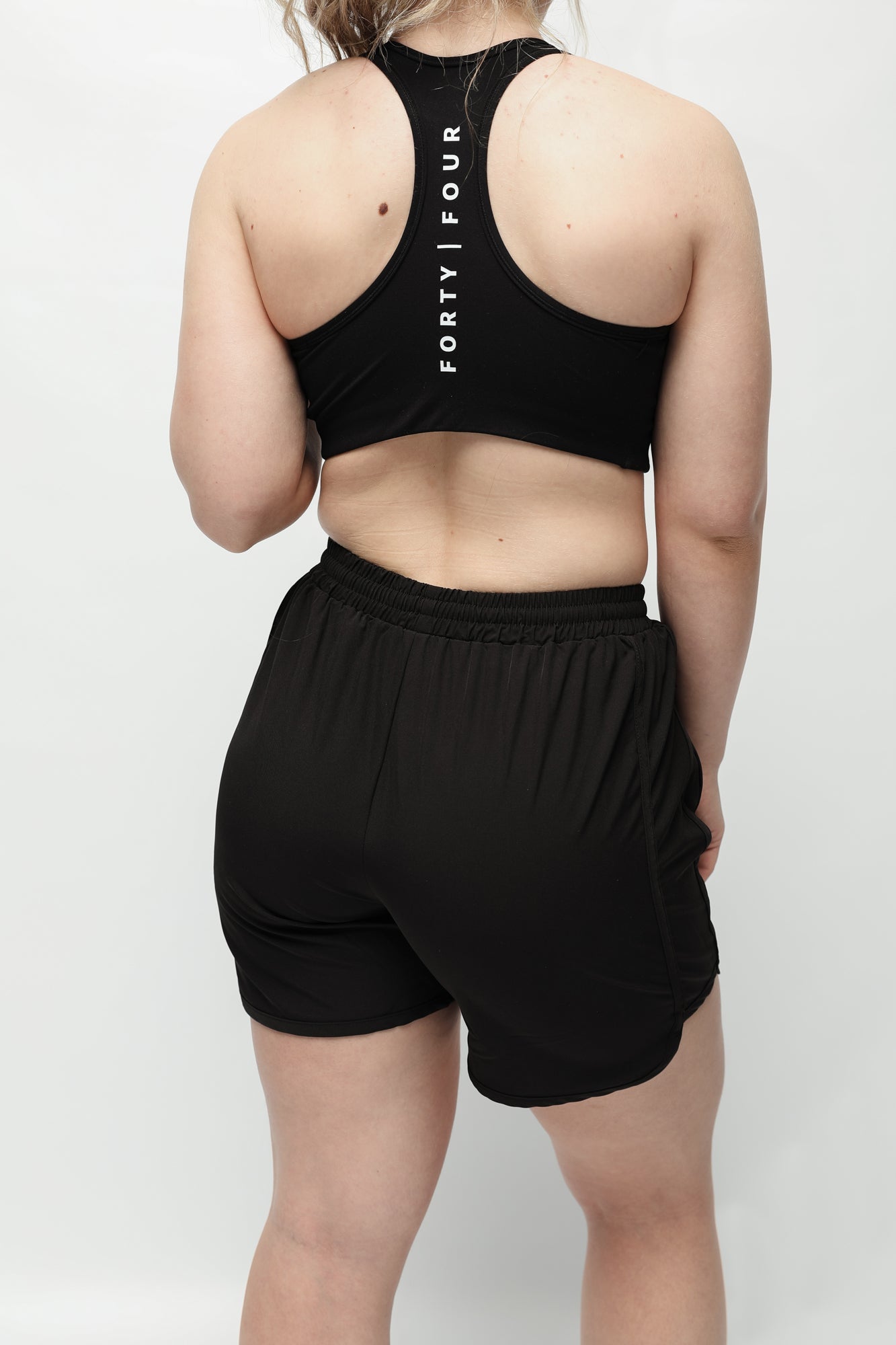 44 Essential Sports Short Womens - Black