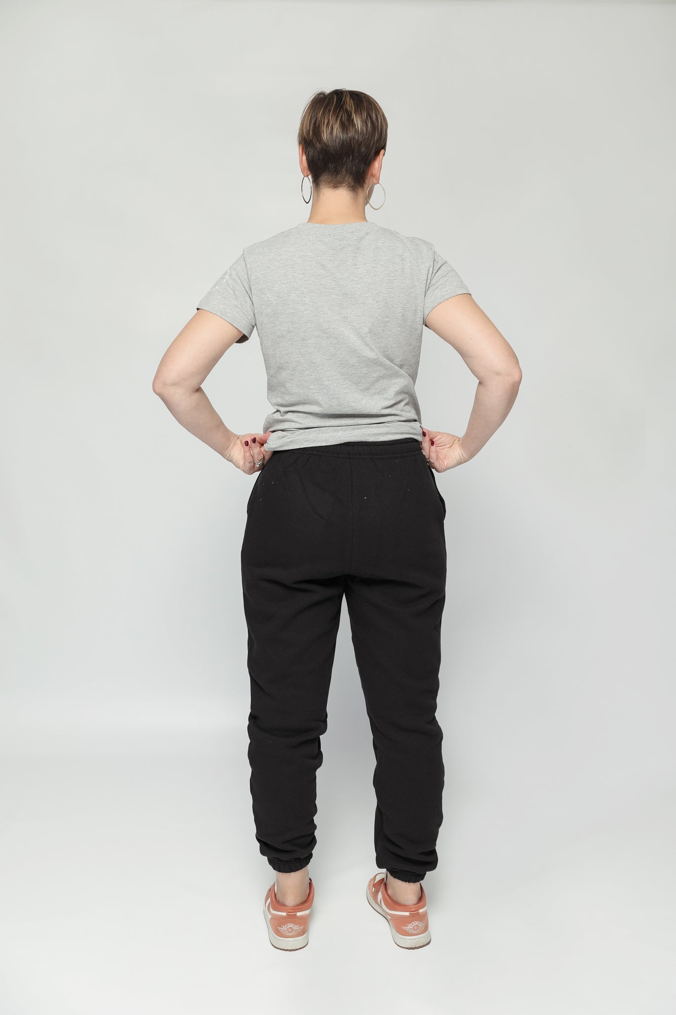 44 Essential Track Pant Unisex - Black
