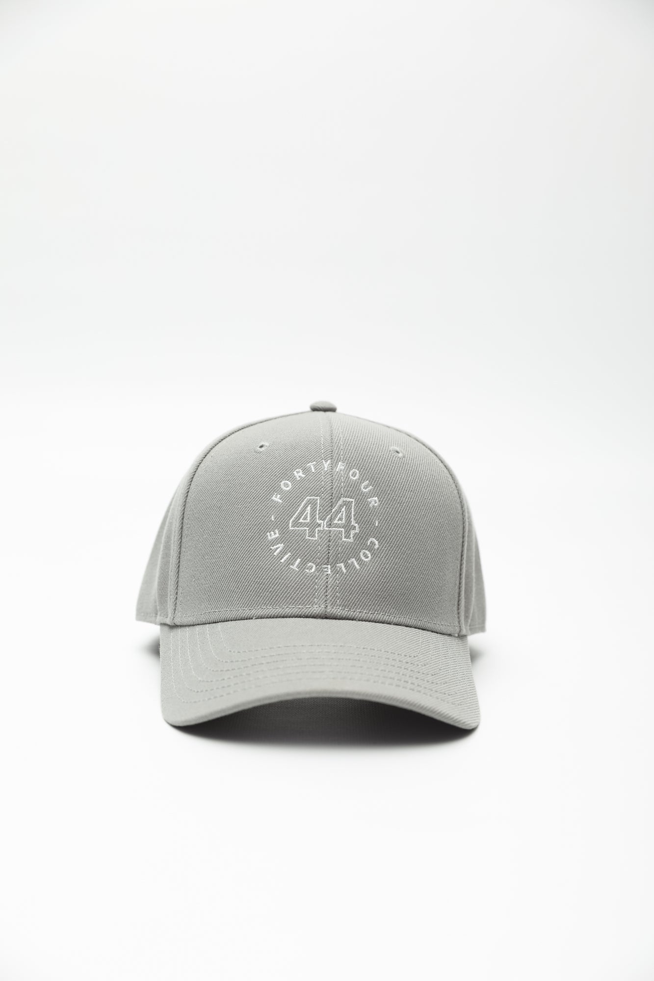 44 Essential Peak Cap - Grey