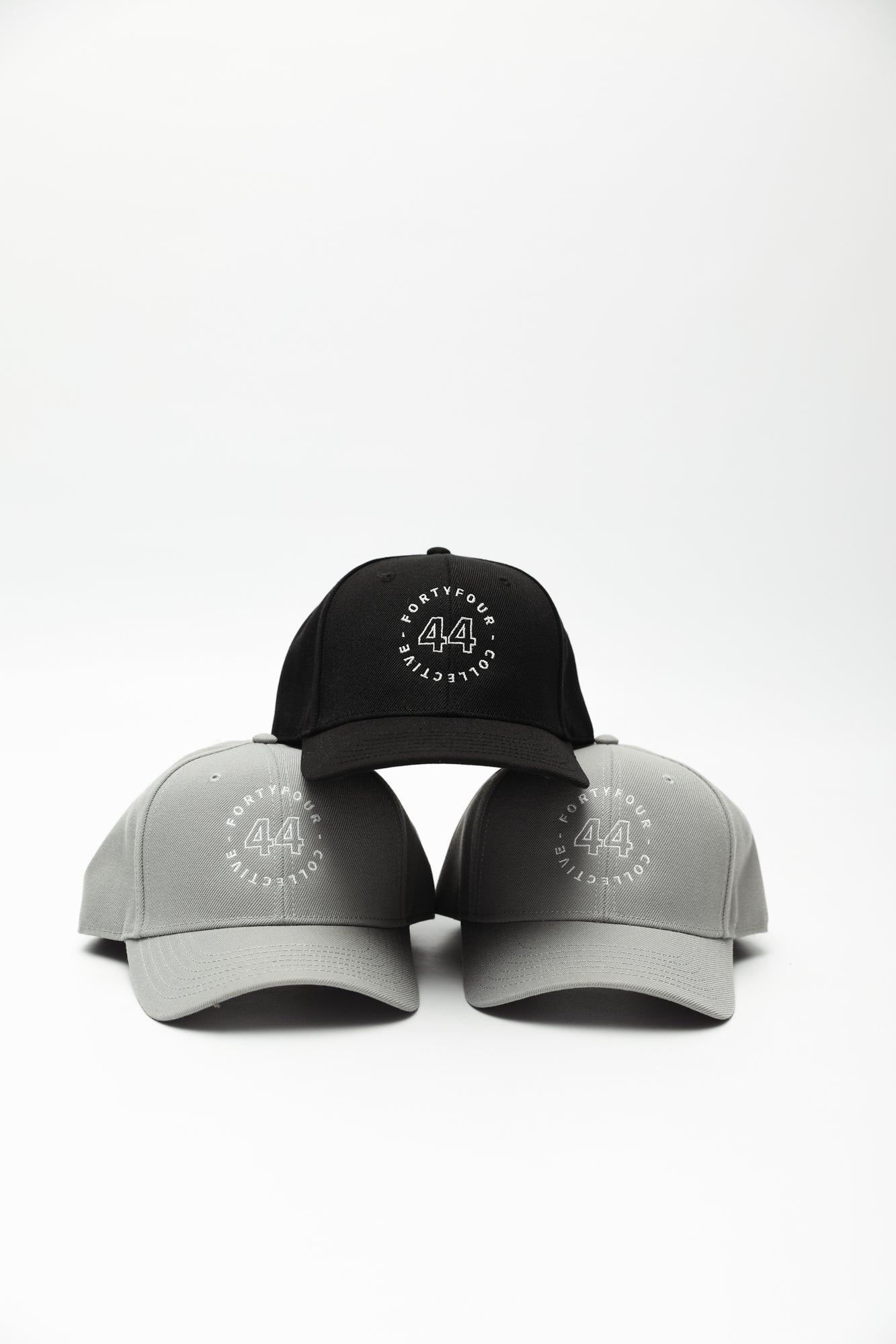 44 Essential Peak Cap - Grey