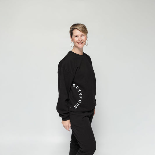 44 Essential Crew Neck Jumper Unisex - Black