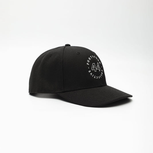 44 Essential Peak Cap - Black
